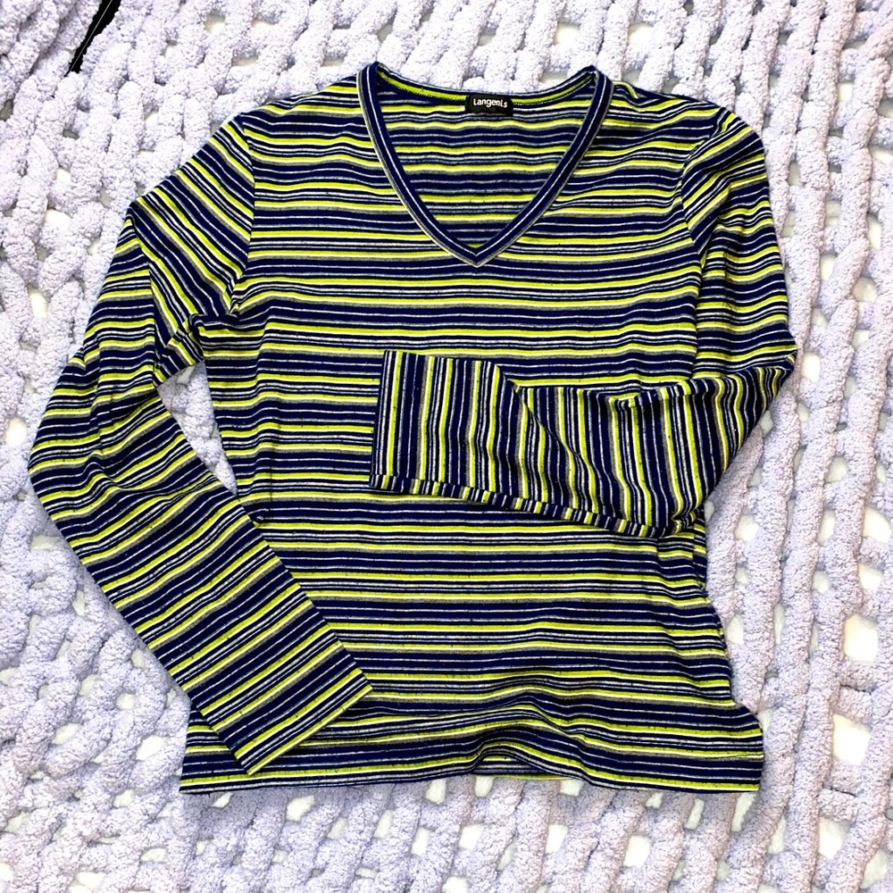 Stripped long sleeve.